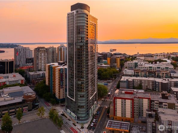 2510 6th Avenue 3106, Seattle WA 98121