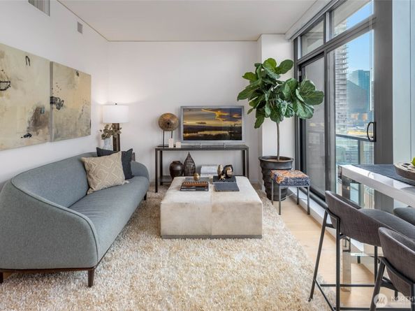 2510 6th Avenue 3106, Seattle WA 98121