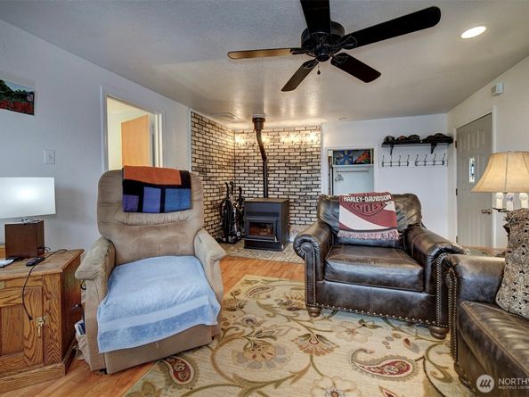 920 E 31st Street, Bremerton WA 98310