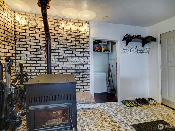 920 E 31st Street, Bremerton WA 98310