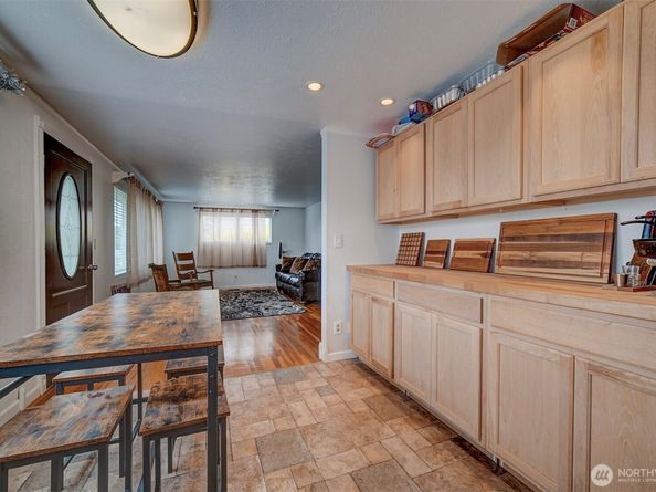 920 E 31st Street, Bremerton WA 98310