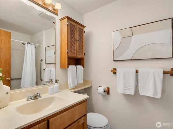13603 88th Place NE, Kirkland WA 98034