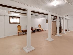 735 33 Avenue, Seattle WA 98122
