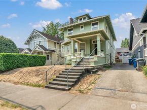 735 33 Avenue, Seattle WA 98122