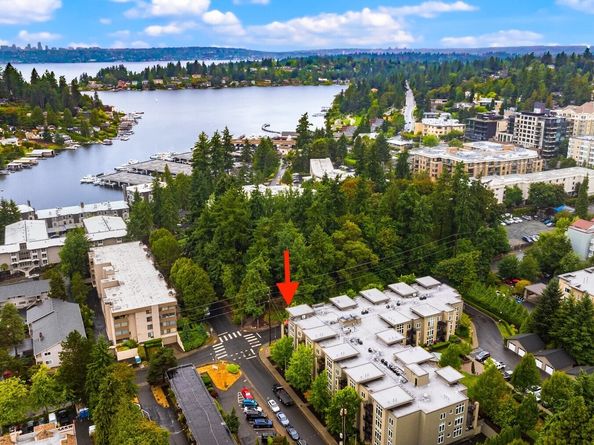 150 102nd Avenue SE 401, Bellevue WA 98004