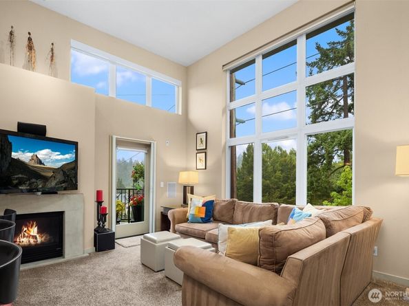 150 102nd Avenue SE 401, Bellevue WA 98004