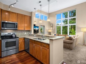 150 102nd Avenue SE 401, Bellevue WA 98004