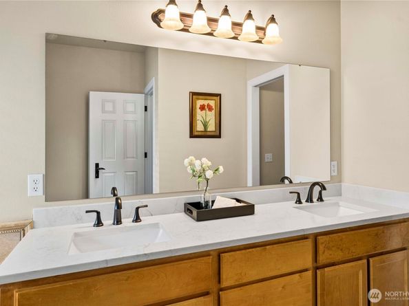 5149 Evan Court SE 62, Auburn WA 98092