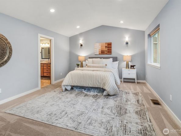 8718 200th Street SW, Edmonds WA 98026