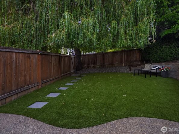 8718 200th Street SW, Edmonds WA 98026