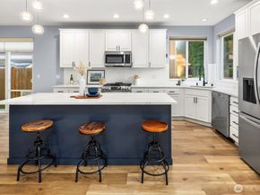 8718 200th Street SW, Edmonds WA 98026