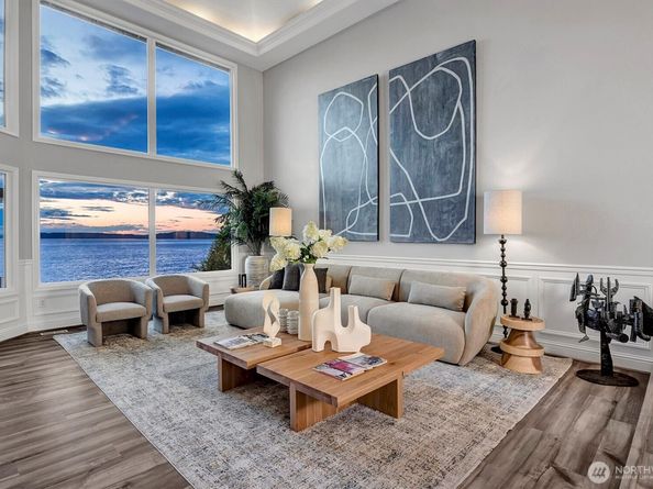 8001 Talbot Road, Edmonds WA 98026