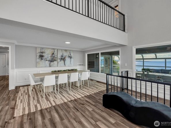 8001 Talbot Road, Edmonds WA 98026