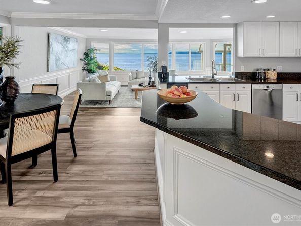 8001 Talbot Road, Edmonds WA 98026
