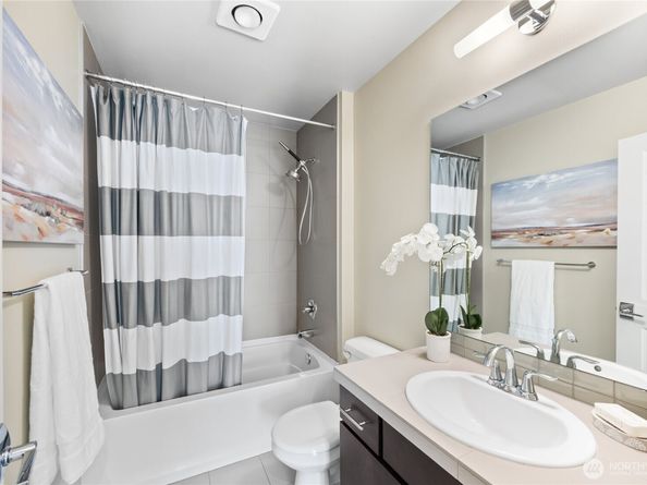 10615 NE 65th Lane, Kirkland WA 98033