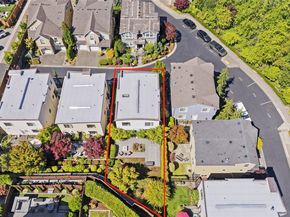 10615 NE 65th Lane, Kirkland WA 98033