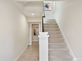 10615 NE 65th Lane, Kirkland WA 98033