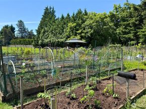 13932 NE 60th Street 150, Redmond WA 98052