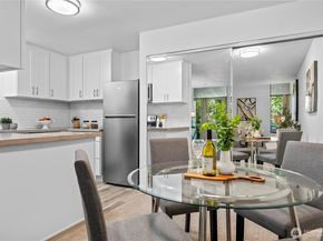 13932 NE 60th Street 150, Redmond WA 98052