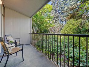 13932 NE 60th Street 150, Redmond WA 98052