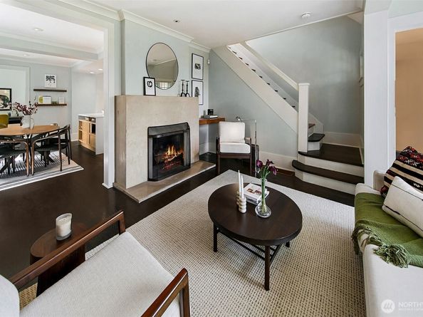 1525 Madrona Drive, Seattle WA 98122