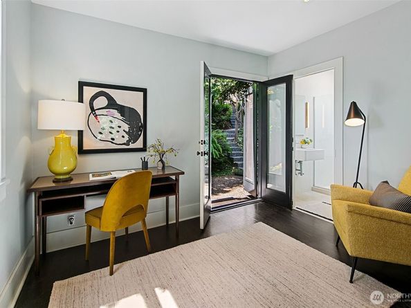 1525 Madrona Drive, Seattle WA 98122