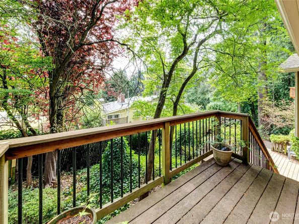 5410 189th Place SW, Lynnwood WA 98036