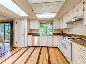 5410 189th Place SW, Lynnwood WA 98036