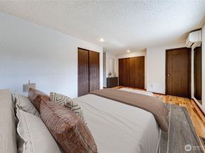 5410 189th Place SW, Lynnwood WA 98036