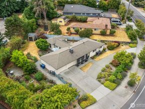 15153 SE Newport Way, Bellevue WA 98006