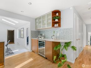 15153 SE Newport Way, Bellevue WA 98006