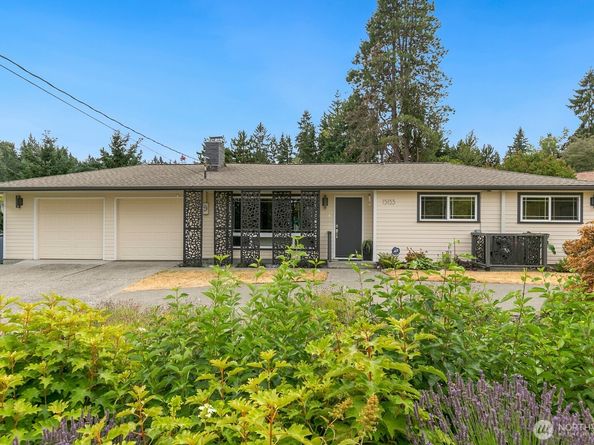 15153 SE Newport Way, Bellevue WA 98006