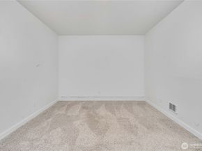 19463 Scoter Lane NE, Poulsbo WA 98370