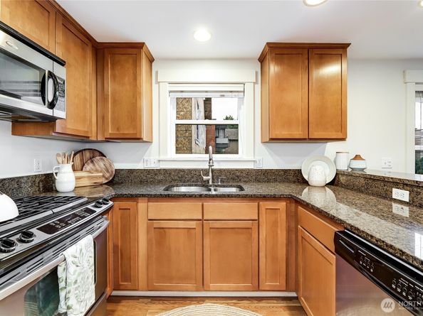 1508 12th Avenue S B, Seattle WA 98144