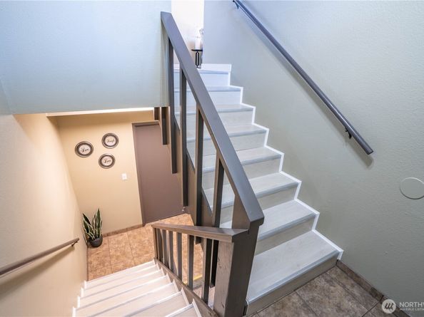 7307 35th Avenue SW, Seattle WA 98126