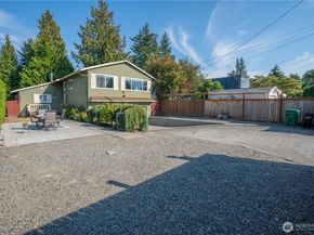 7307 35th Avenue SW, Seattle WA 98126