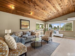 7307 35th Avenue SW, Seattle WA 98126