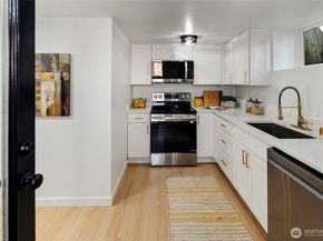 1624 Hoyt Avenue 1 & 2, Everett WA 98201