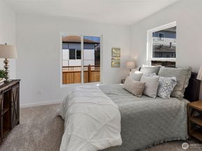1624 Hoyt Avenue 1 & 2, Everett WA 98201