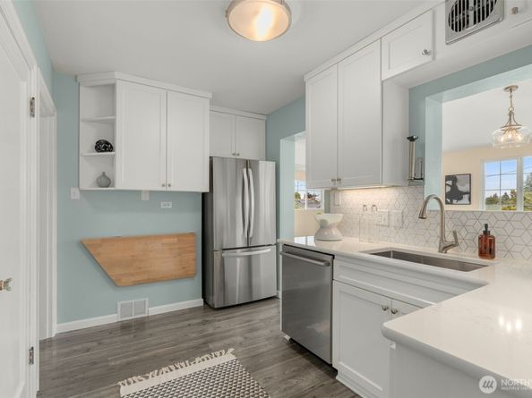 2820 S 152nd ST, SeaTac WA 98188