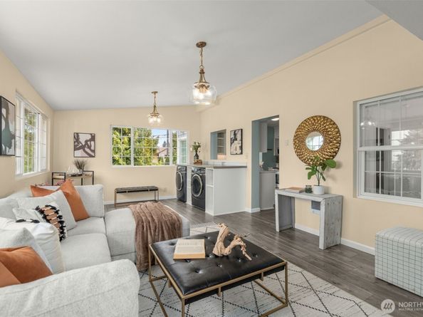 2820 S 152nd ST, SeaTac WA 98188