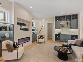 6543 Chapin Place N, Seattle WA 98103