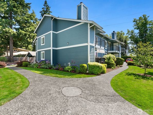 12540 SE 32nd Street 35, Bellevue WA 98005