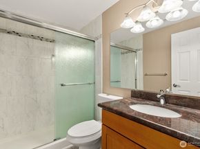 12540 SE 32nd Street 35, Bellevue WA 98005