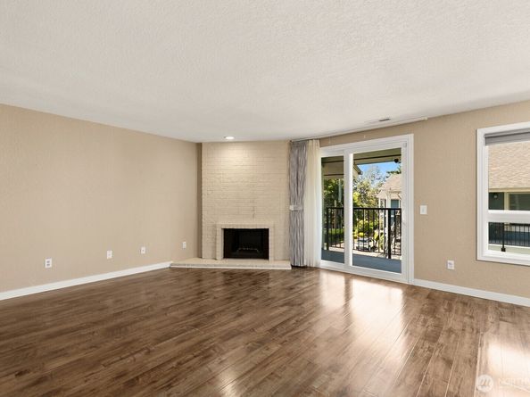 12540 SE 32nd Street 35, Bellevue WA 98005