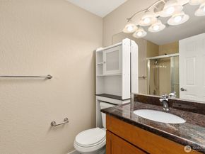 12540 SE 32nd Street 35, Bellevue WA 98005