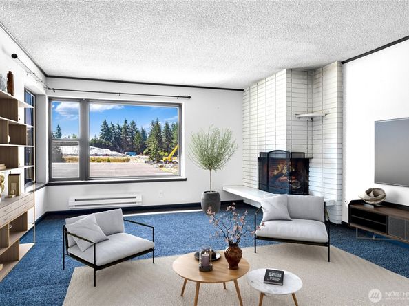 5915 Highway Place 404, Everett WA 98203