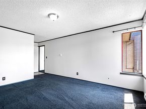 5915 Highway Place 404, Everett WA 98203