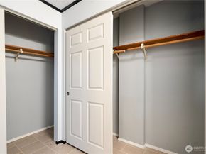 5915 Highway Place 404, Everett WA 98203