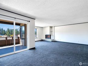 5915 Highway Place 404, Everett WA 98203